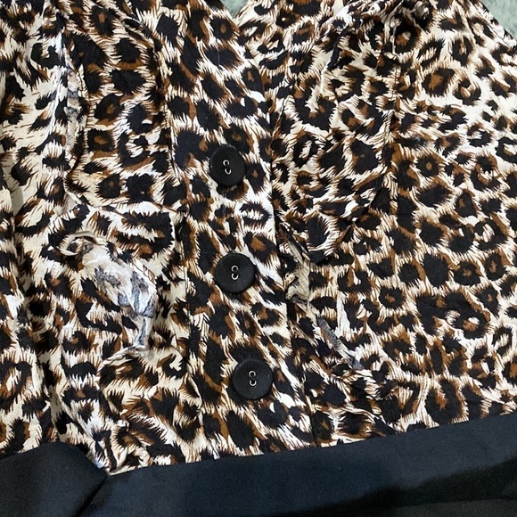 Beautiful Leopard Print Jumper size L - Picture 2 of 10
